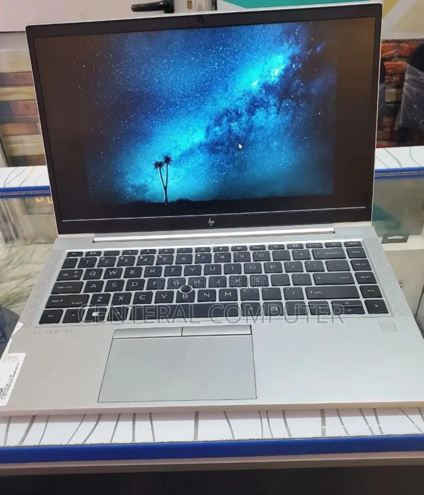 New Laptop HP EliteBook 845 G7 16GB Intel Core I7 SSD 512GB