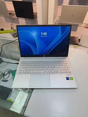 New Laptop HP Pavilion X360 14 16GB Intel Core I7 SSD 512GB