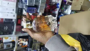 Photo - Boss Women Perfume