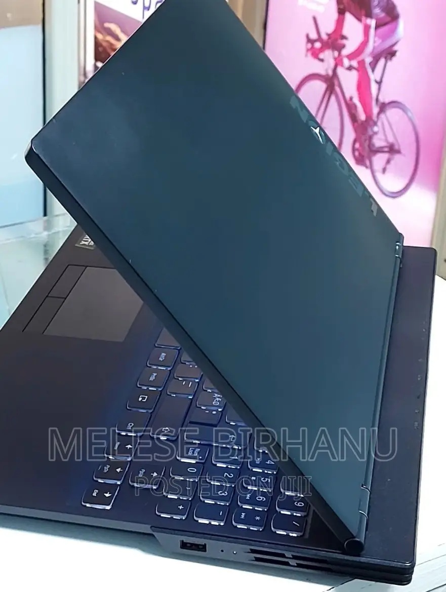 New Laptop Lenovo Legion 7 16GB Intel Core I7 SSD 1T