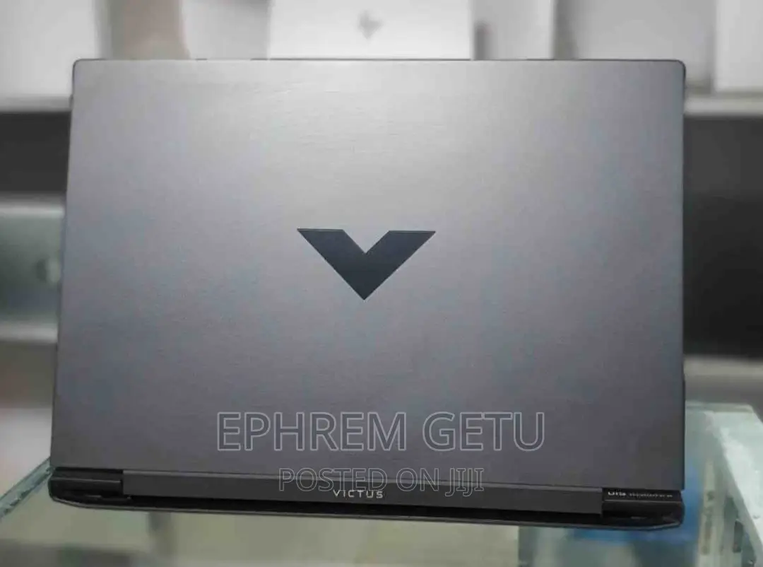 New Laptop HP Victus 16 8GB AMD Ryzen 5 SSD 512GB