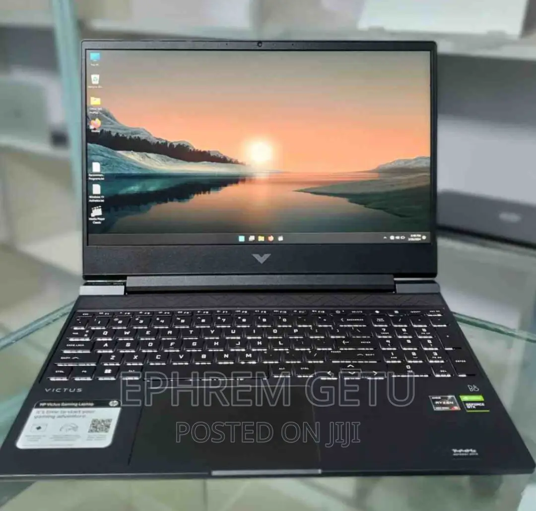New Laptop HP Victus 16 8GB AMD Ryzen 5 SSD 512GB