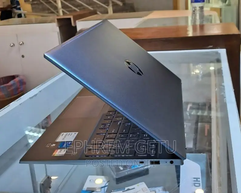 New Laptop HP Pavilion 15 16GB Intel Core I5 SSD 1T