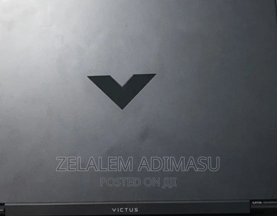 New Laptop HP Victus 15 8GB AMD Ryzen 5 SSD 512GB