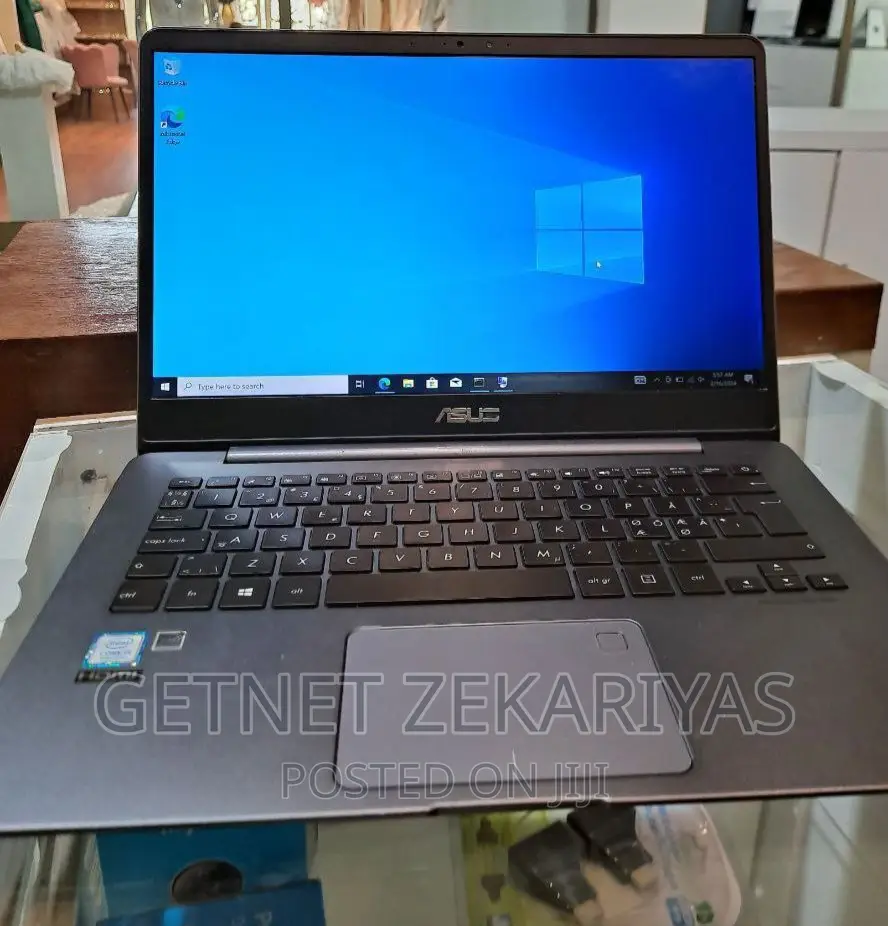 New Laptop Asus A42JV 8GB Intel Core I5 SSD 256GB