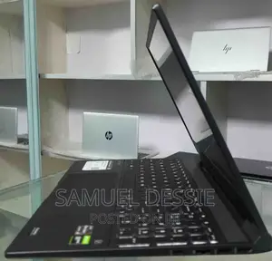 New Laptop HP Victus 15 8GB AMD Ryzen 5 SSD 512GB