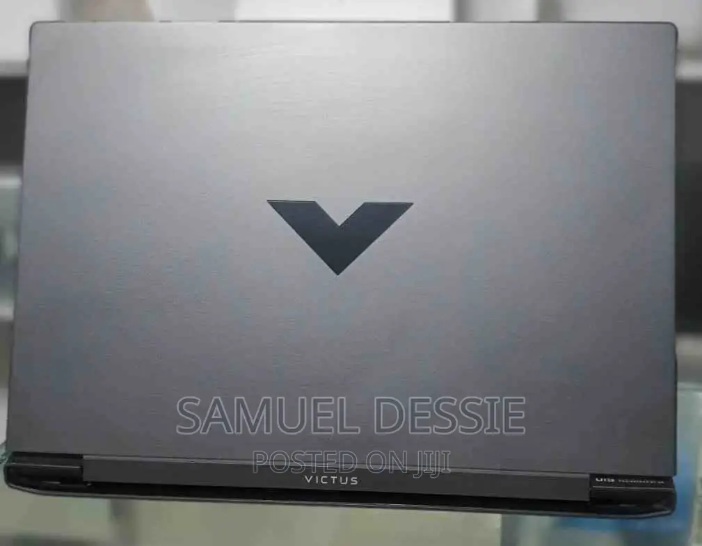 New Laptop HP Victus 15 8GB AMD Ryzen 5 SSD 512GB