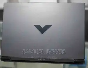 New Laptop HP Victus 15 8GB AMD Ryzen 5 SSD 512GB