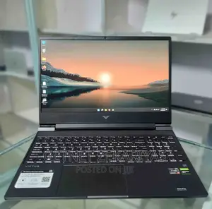 New Laptop HP Victus 15 8GB AMD Ryzen 5 SSD 512GB