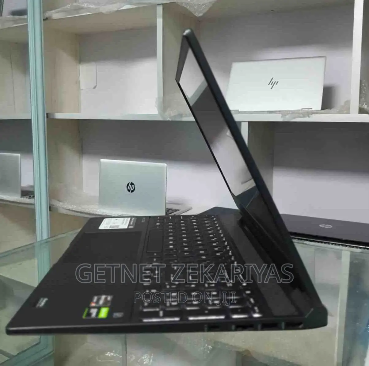 New Laptop HP Victus 15 8GB AMD Ryzen 5 SSD 512GB