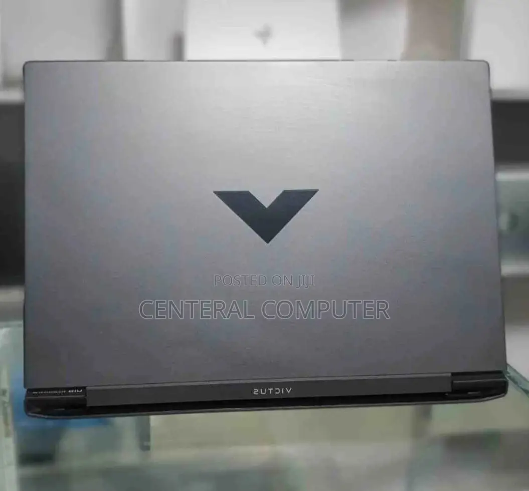 New Laptop HP Victus 16 8GB AMD Ryzen 5 SSD 512GB