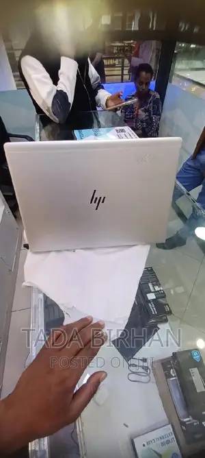 New Laptop HP EliteBook 840 16GB Intel Core I7 SSD 512GB