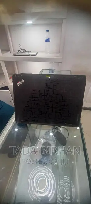 New Laptop Lenovo Yoga 11e 4GB Intel Xeon SSD 500GB