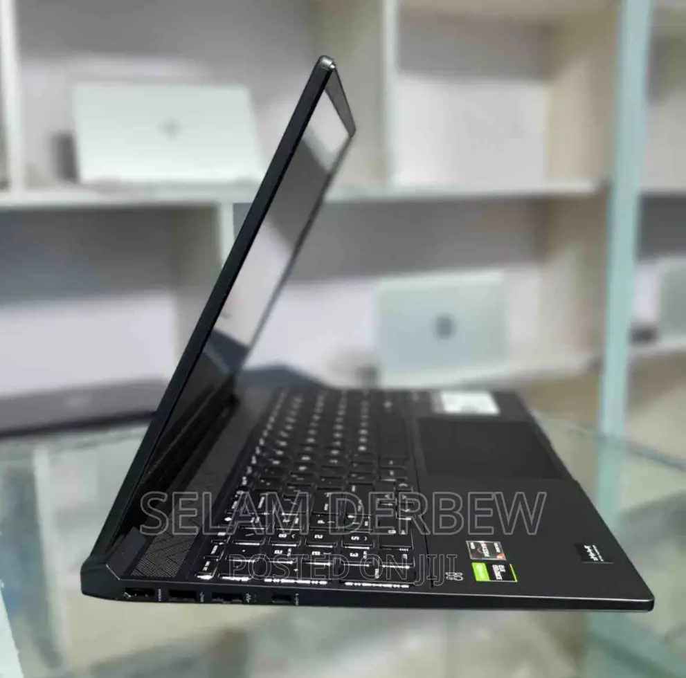 New Laptop HP Victus 15 8GB AMD Ryzen 5 SSD 512GB