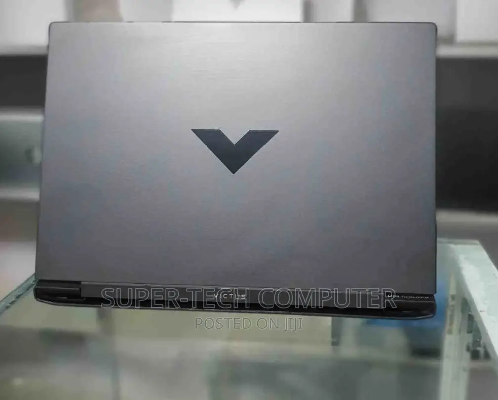 New Laptop HP Victus 15 8GB AMD Ryzen 5 SSD 512GB