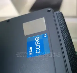 New Laptop Lenovo IdeaPad 330S 8GB Intel Core I3 SSD 128GB