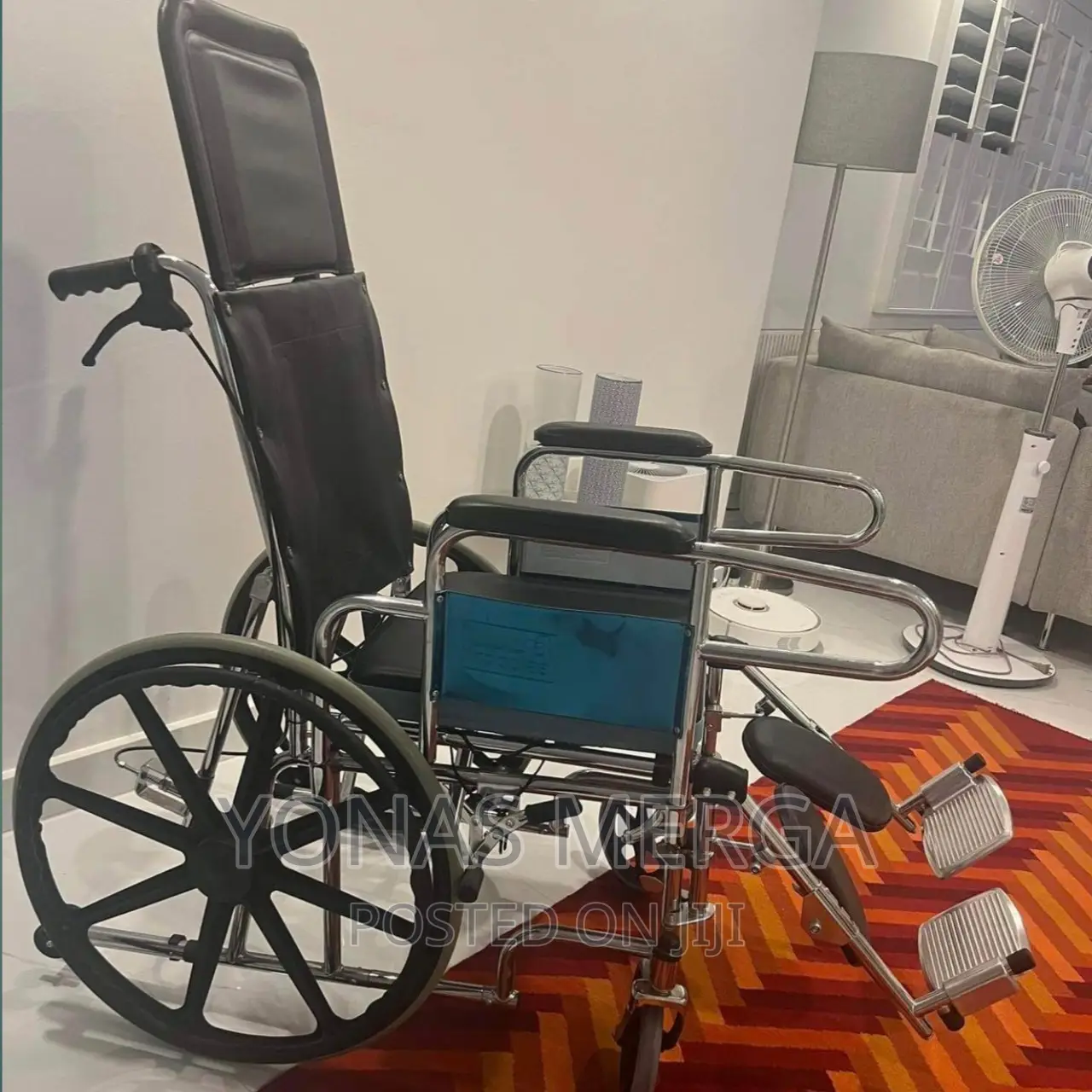 STRONG DURABLE FRAME: Kosmocare Recliner Wheelchair