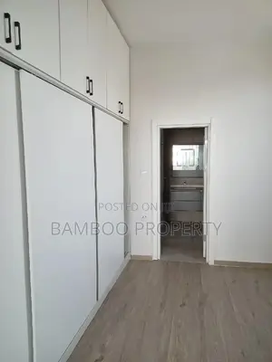 4bdrm Apartment in Bole for sale