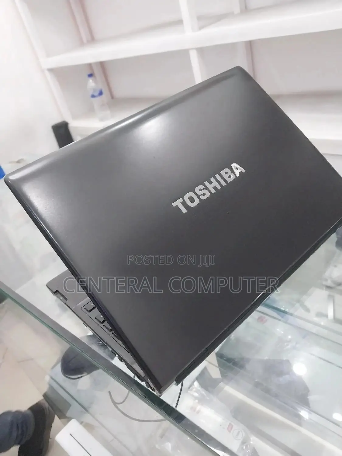 New Laptop Toshiba Portege A30 4GB Intel Core I5 HDD 500GB