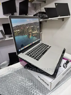 Photo - New Laptop Apple MacBook Pro 2015 16GB Intel Core I7 SSD 512GB