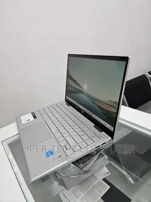 New Laptop HP Pavilion X360 8GB Intel Core I3 SSD 256GB