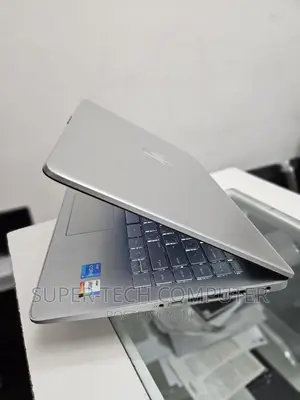 New Laptop HP Stream Notebook 8GB Intel Core I5 SSD 512GB