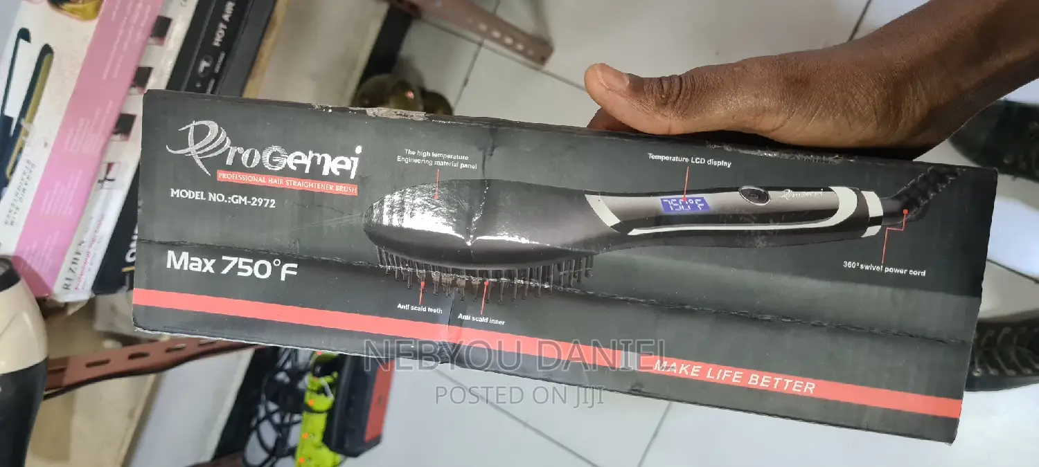 Progemei Hair Straightener Brush
