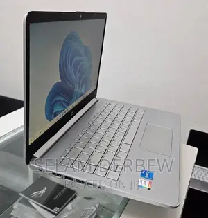 New Laptop HP Stream Notebook 8GB Intel Core I5 SSD 512GB