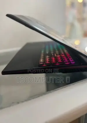 New Laptop MSI GL63 8RD 16GB Intel Core I5 SSD 512GB