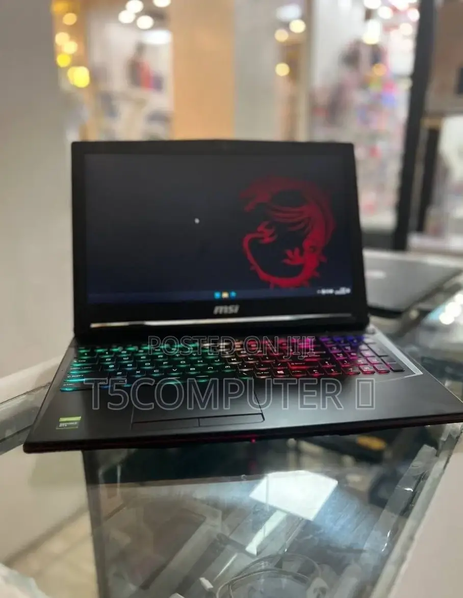 New Laptop MSI GL63 8RD 16GB Intel Core I5 SSD 512GB