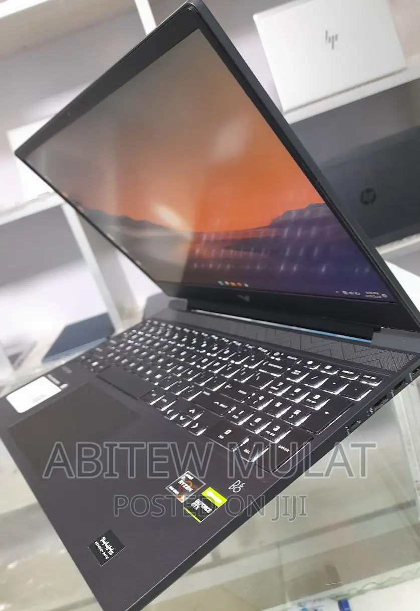 New Laptop HP Victus 15 8GB AMD Ryzen 5 SSD 512GB