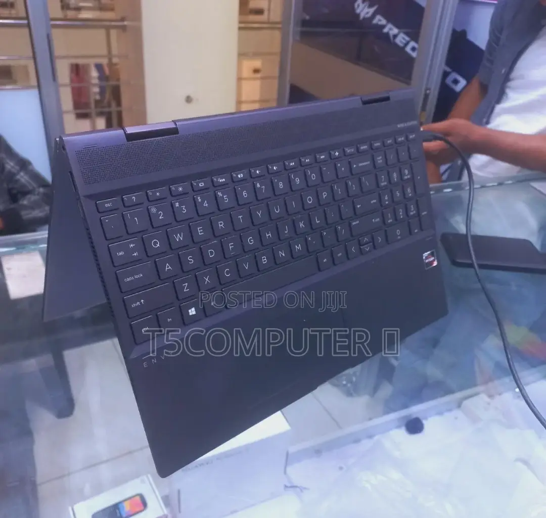 New Laptop HP Envy X360 16GB Intel Core I7 SSD 512GB