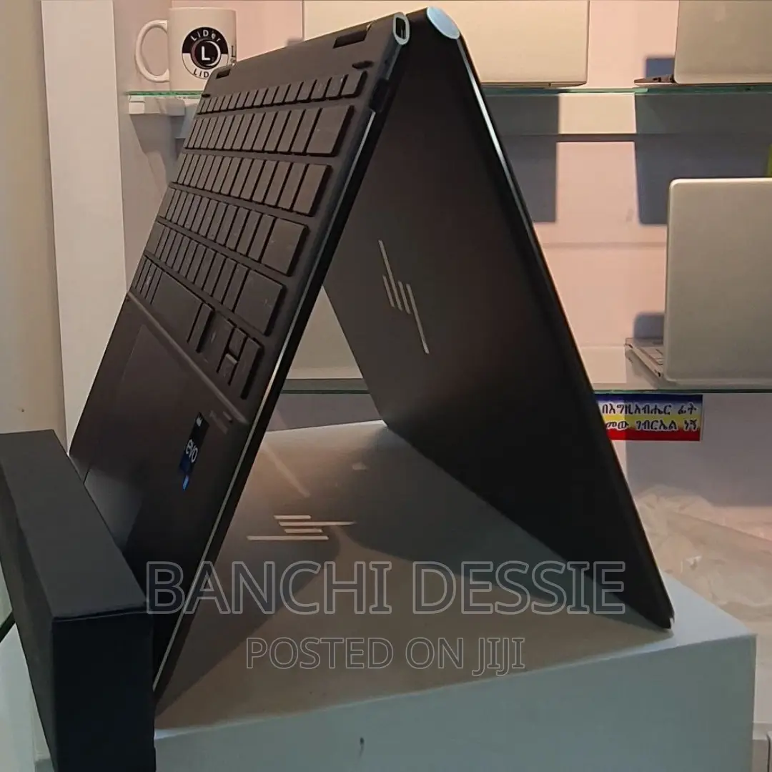 New Laptop HP Spectre 16GB Intel Core i7 SSD 1T