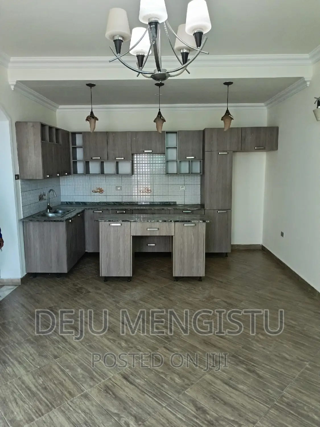5bdrm House in ሳበ ሁለት(72), Bole for rent