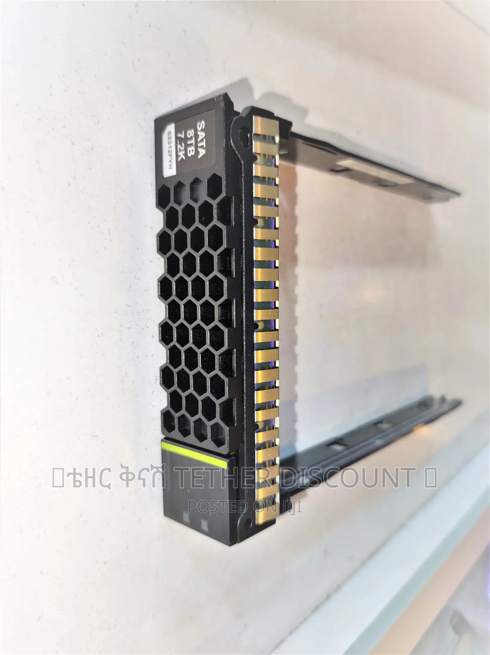 Sas/Sata Hard Drive New Packed/ ሞጁል አዲስ