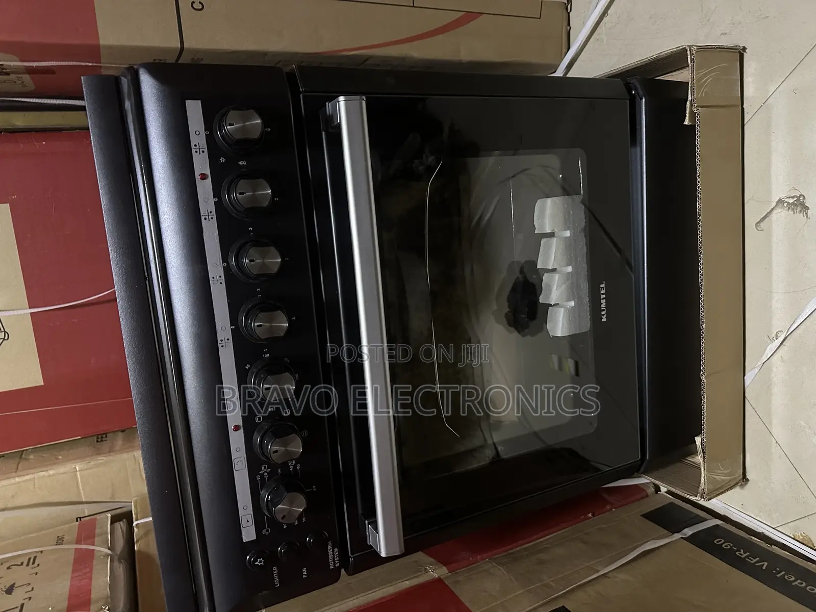 Kumtel Oven 3 Electric and 1 Gas