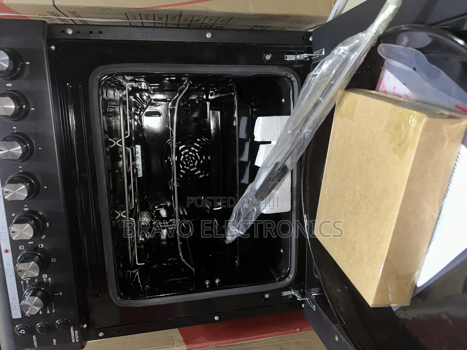 Kumtel Oven 3 Electric and 1 Gas