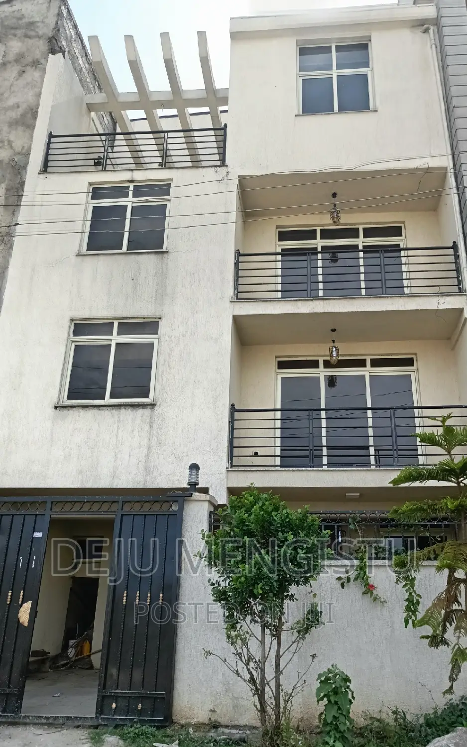 5bdrm House in ሳበ ሁለት(72), Bole for rent