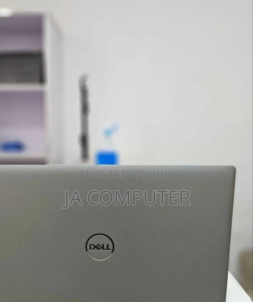 New Laptop Dell Latitude 5530 16GB Intel Core I7 SSD 512GB