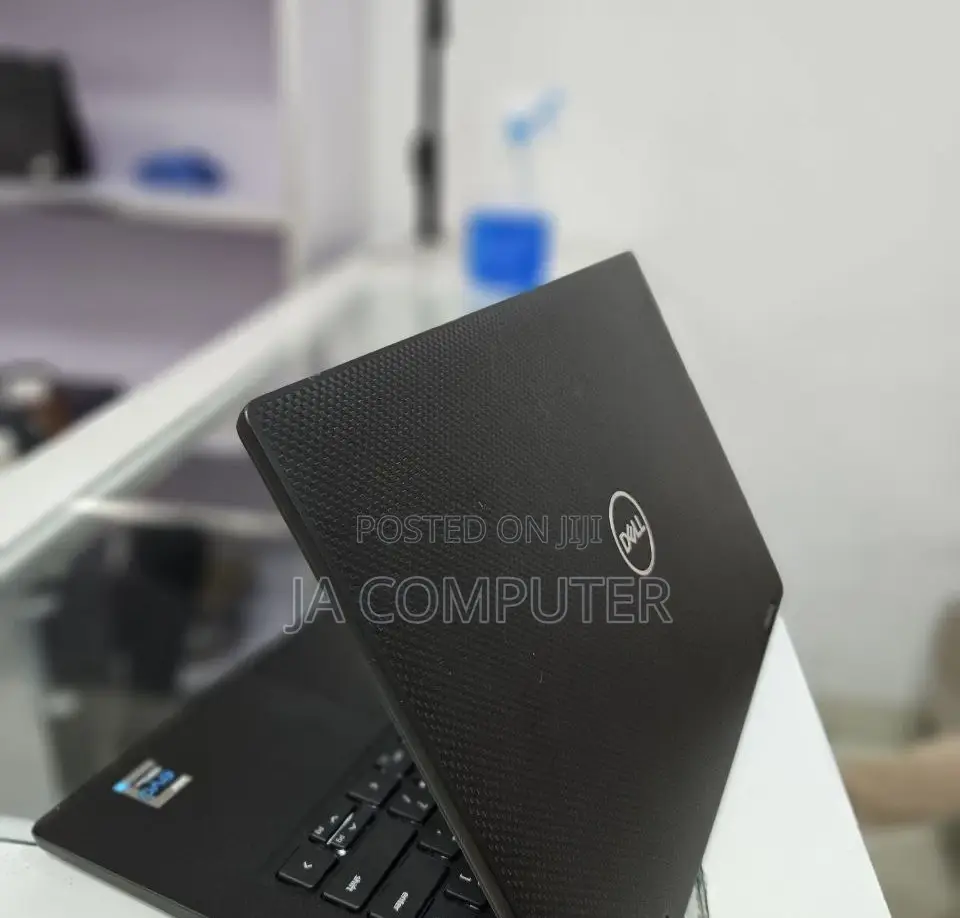 New Laptop Dell Latitude 7420 16GB Intel Core I7 SSD 256GB