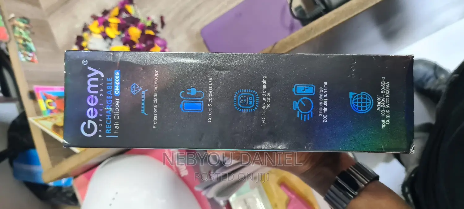 Gemmy Rechargeable Hair Clipper