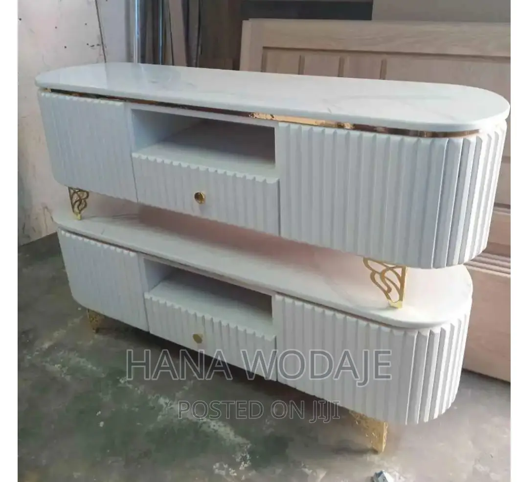 ዘመናዊ ቲቪ እስታንዶች