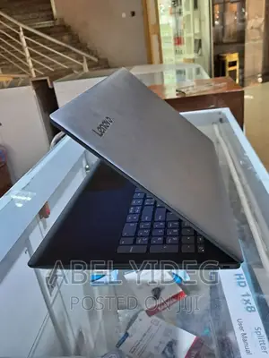 New Laptop Lenovo Ideapad 3 8GB Intel Core I5 HDD 1T