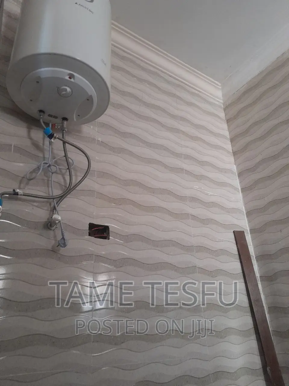 Furnished 5bdrm House in Summit, Bole for sale