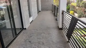 Furnished 5bdrm House in Summit, Bole for sale