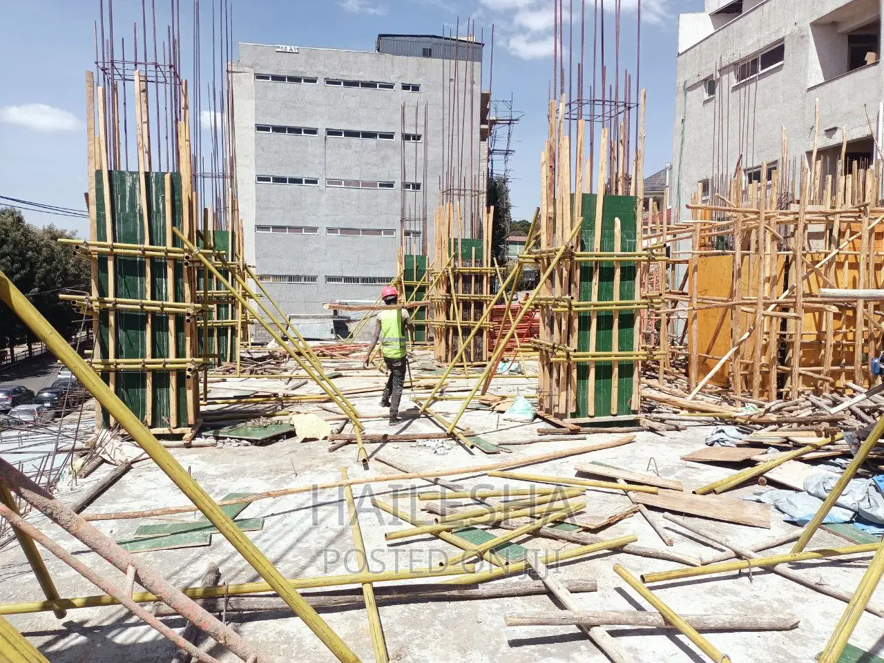 ጦር ሀይሎች መንግድ ትራንስፖርት ቢሮ አጠገብ በ ካሬ 85,000 በ 15% ቅድመ ክፍያ ብቻ