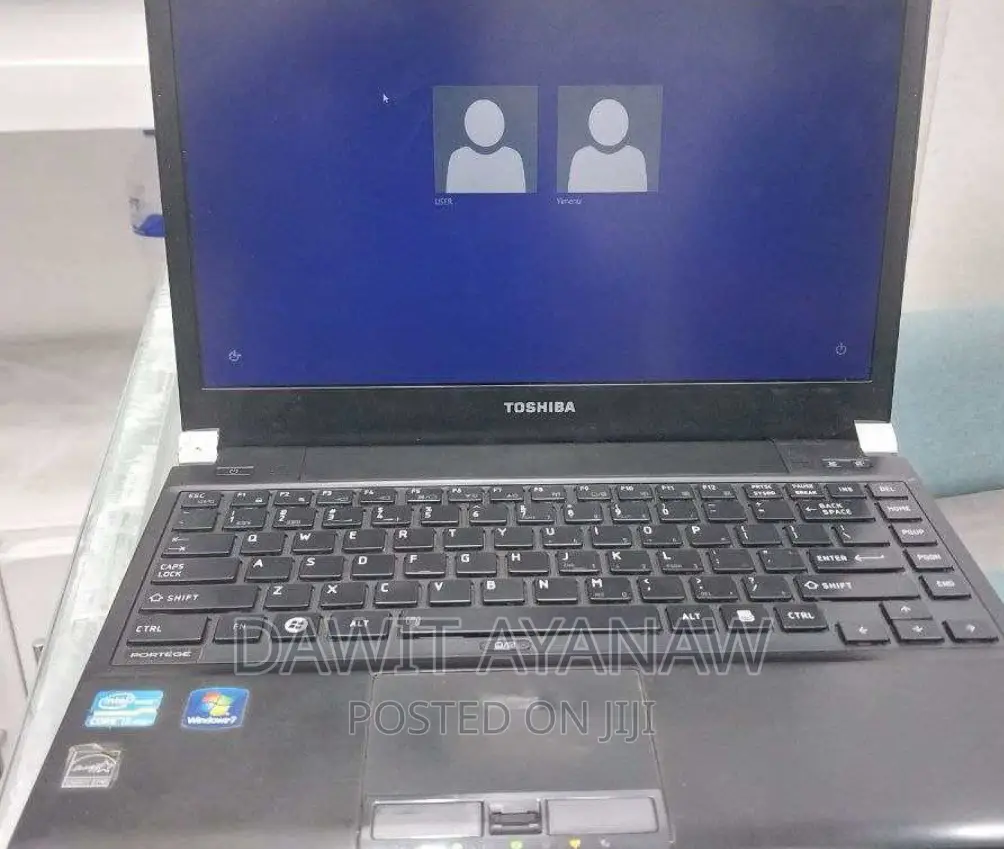 New Laptop Toshiba 4GB Intel Core I5 HDD 500GB