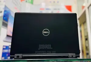 New Laptop Dell Latitude 5580 16GB Intel Core I7 SSD 512GB