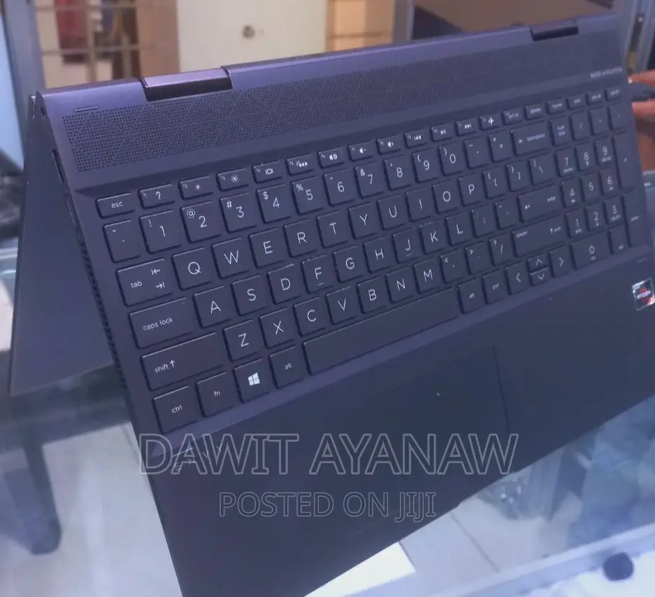 New Laptop HP Envy X360 16GB AMD Ryzen 5 SSD 512GB