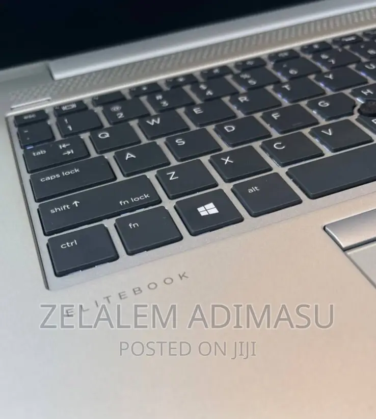New Laptop HP EliteBook 840 8GB Intel Core I7 SSD 256GB